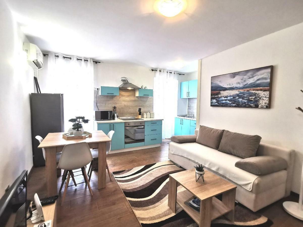 A Charming One-Bedroom Apartment In The Heart Of 'Rovinj' Ngoại thất bức ảnh