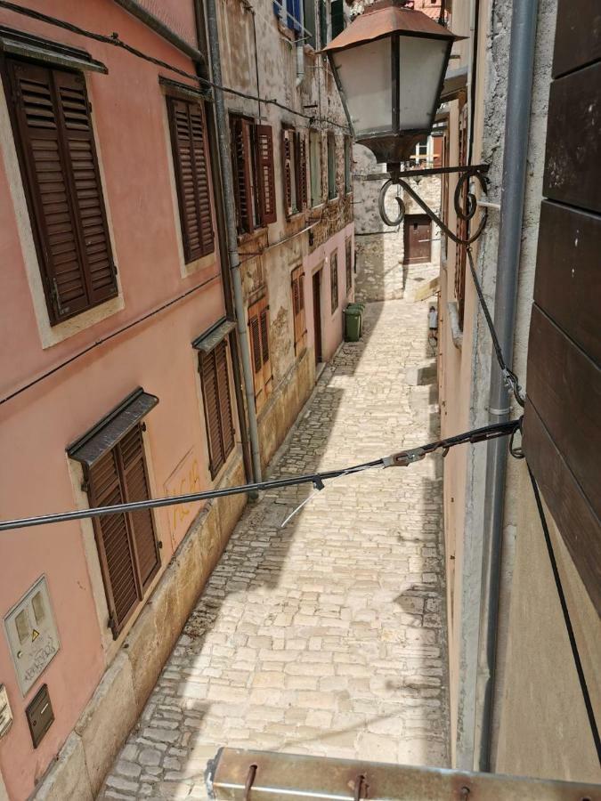 A Charming One-Bedroom Apartment In The Heart Of 'Rovinj' Ngoại thất bức ảnh