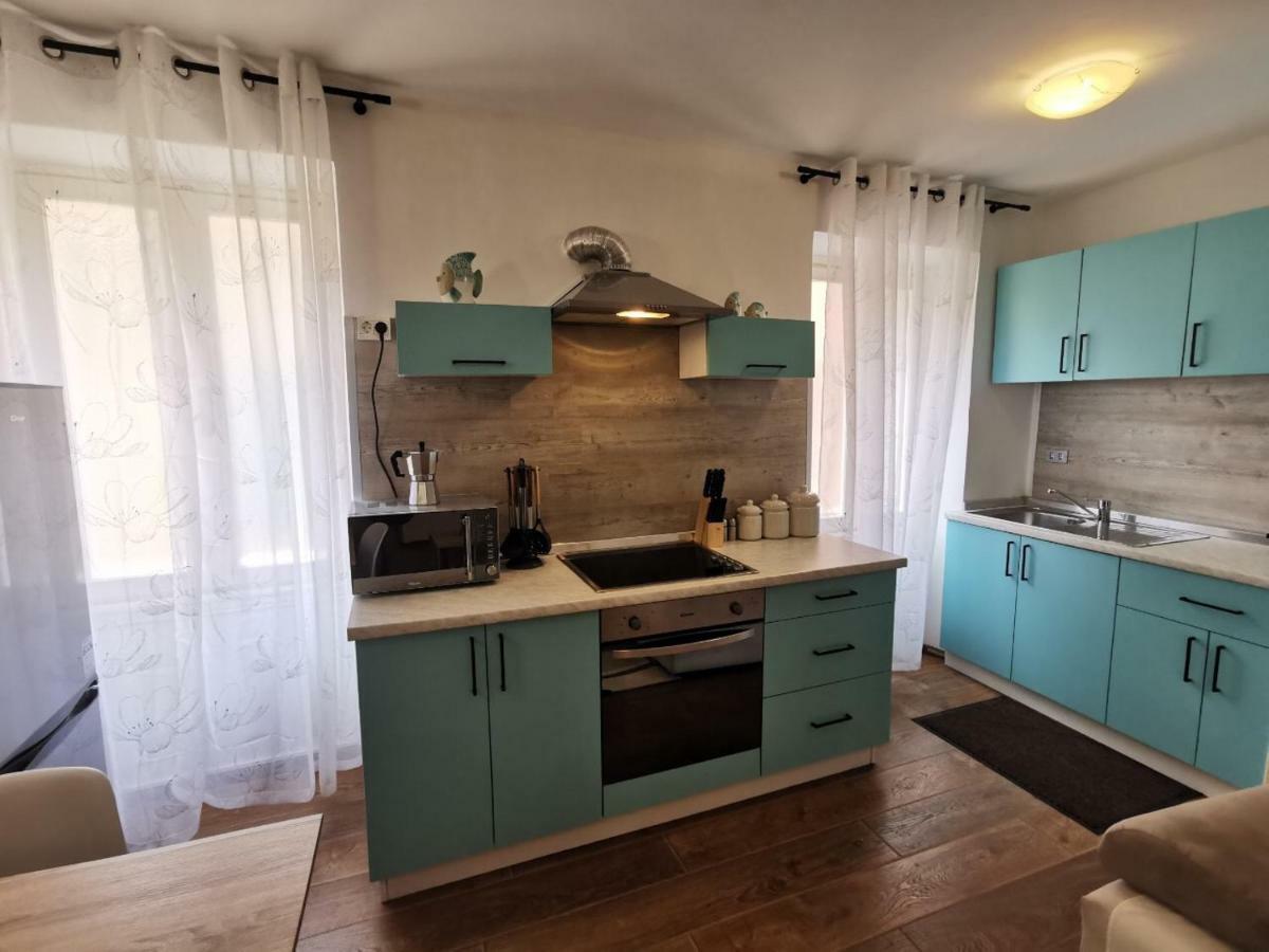 A Charming One-Bedroom Apartment In The Heart Of 'Rovinj' Ngoại thất bức ảnh